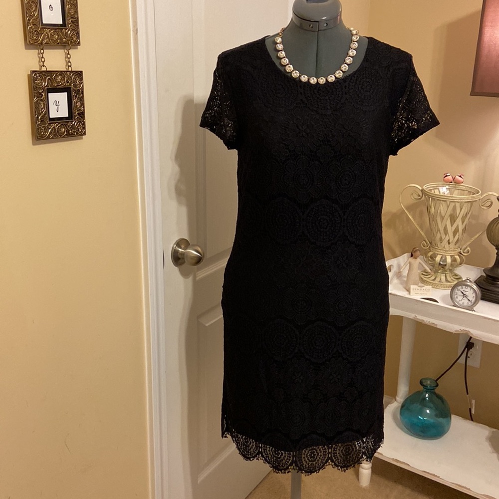 Laundry by Shelli Segal Black Overlay Lace Cocktail Dress